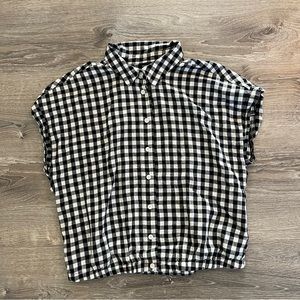 Who what wear black and white gingham check house button from short sleeve M